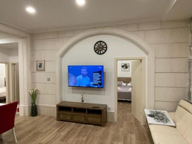 Villa Luce Mit Pool Μακάρσκα Εξωτερικό φωτογραφία