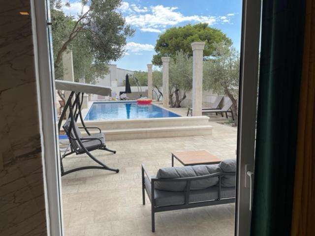 Villa Luce Mit Pool Μακάρσκα Εξωτερικό φωτογραφία